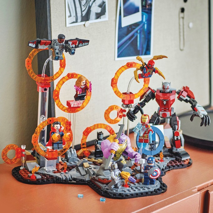 LEGO Avengers: Endgame Final Battle, , large
