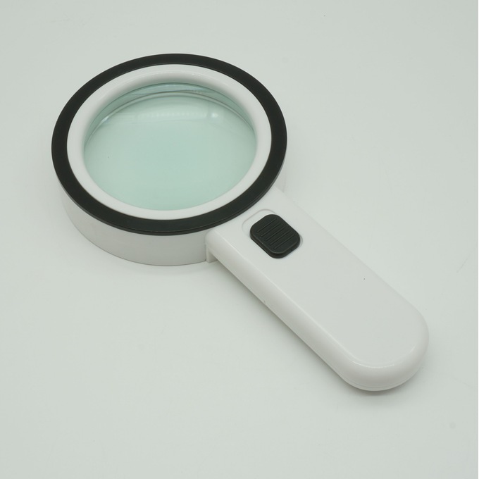 30x Magnifying Glass with 12 LEDs