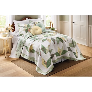 Sandra Oversized Quilt, , large