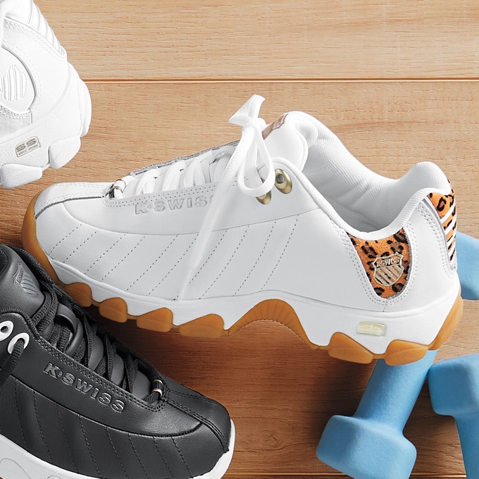 K swiss womens best sale shoes on sale
