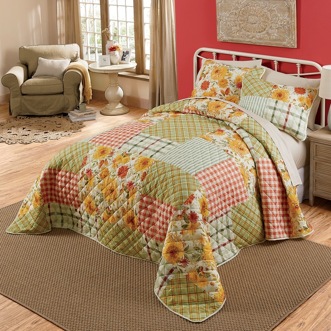 Sunflower Gingham Bedspread, , large