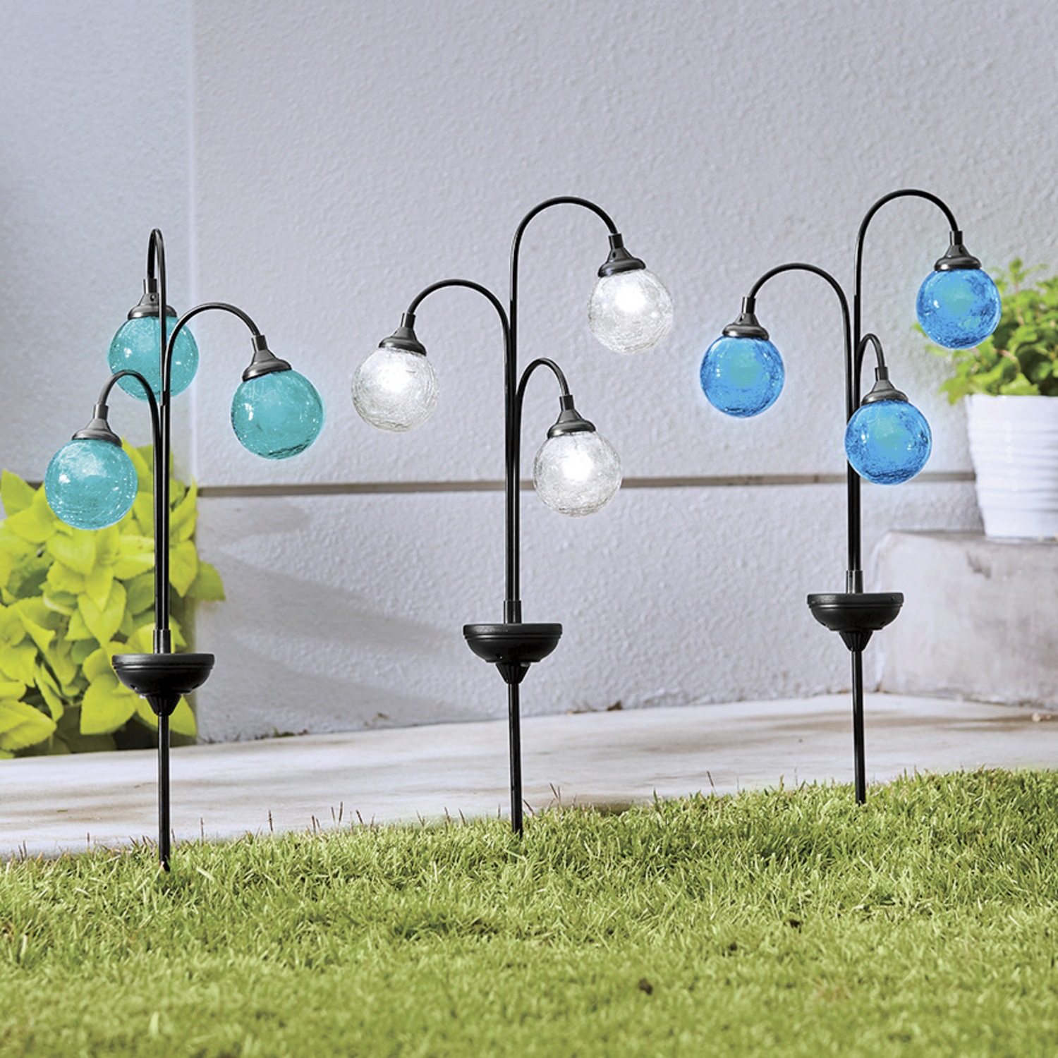 3 Orb Solar Light Stake | Montgomery Ward
