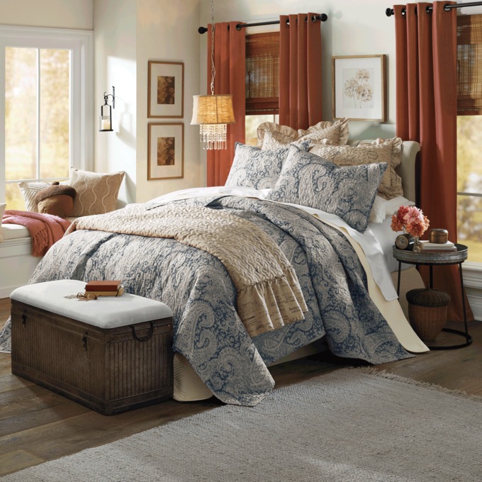 Sophie Oversized Quilt, Sapphire, large