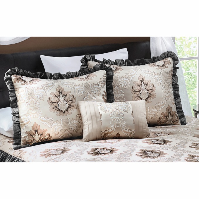 Veronica Sham, , large