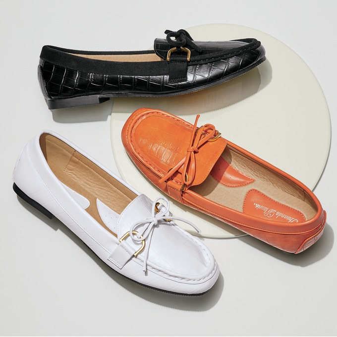 Amanda D'Laurie Croco-Bow Moccasin, , large