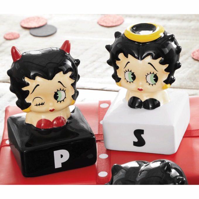 Betty Boop Salt & Pepper Shakers, , large