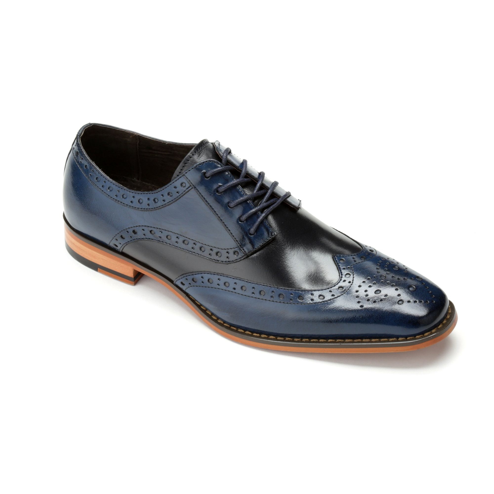 stacy adams wingtip oxford