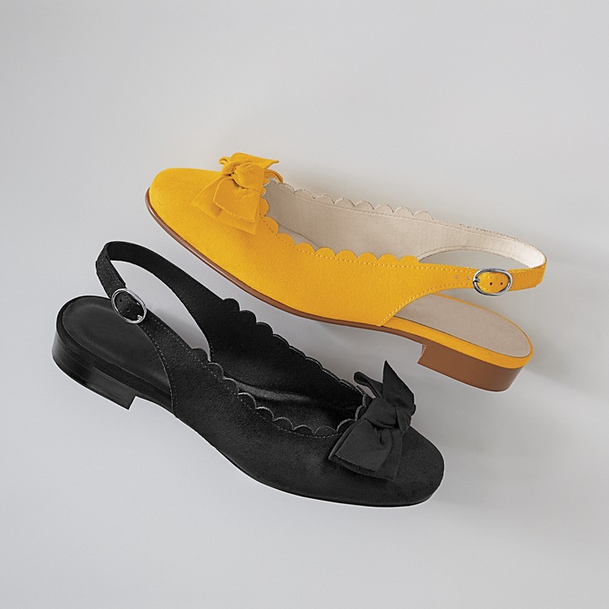 Monroe and Main Scalloped Edge Bow Flat, , large