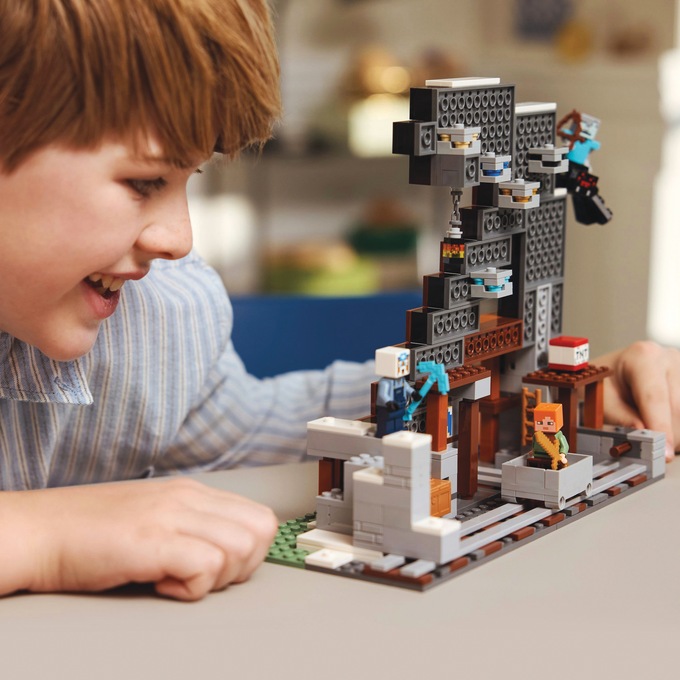 LEGO Minecraft The Pickaxe Mine, , large
