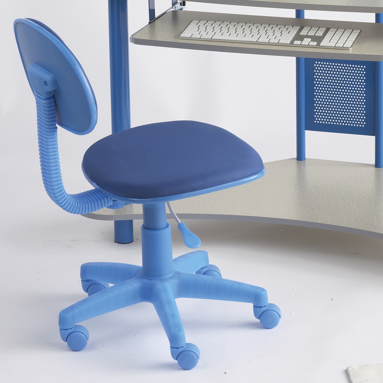 child size desk chair