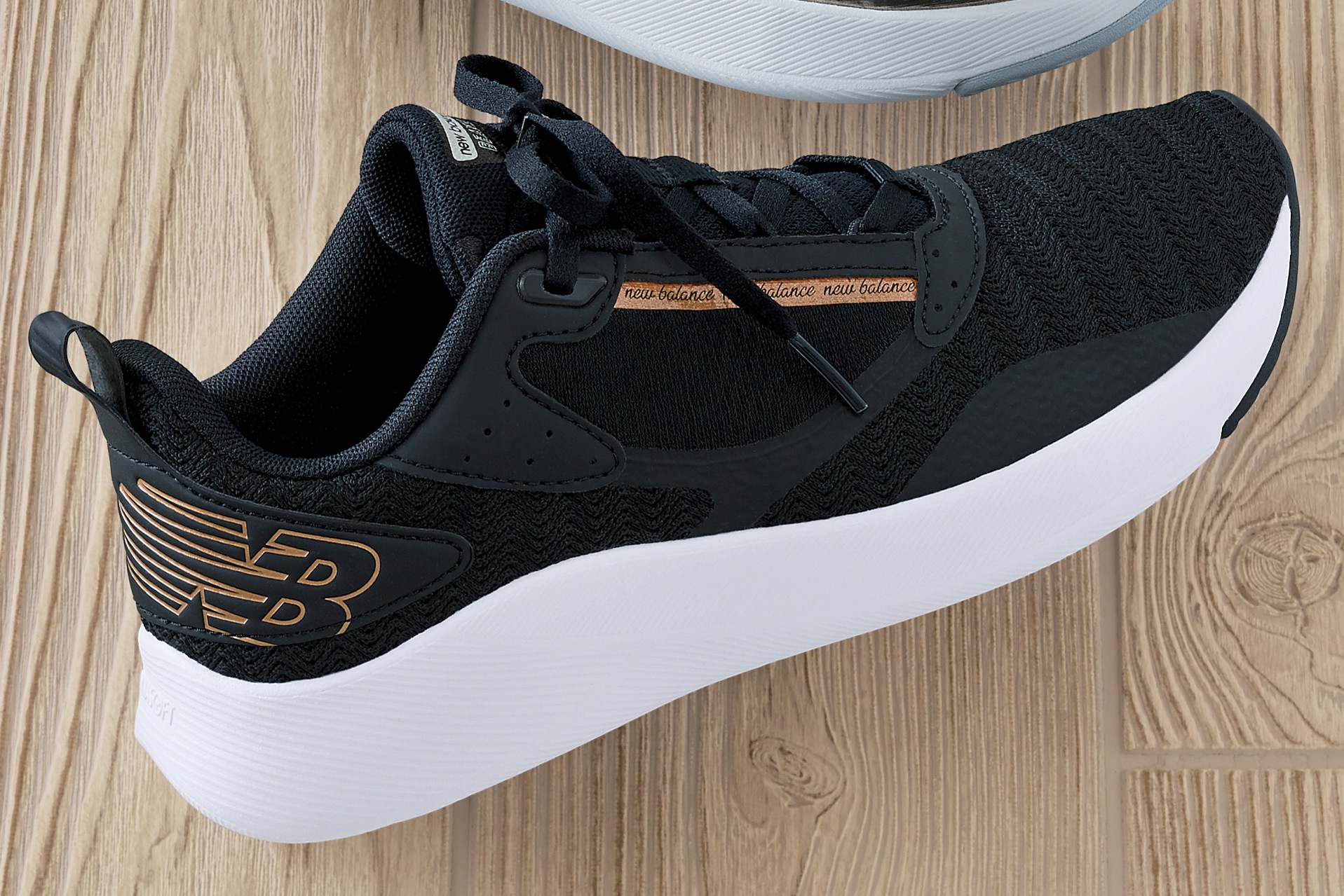 new balance beaya black