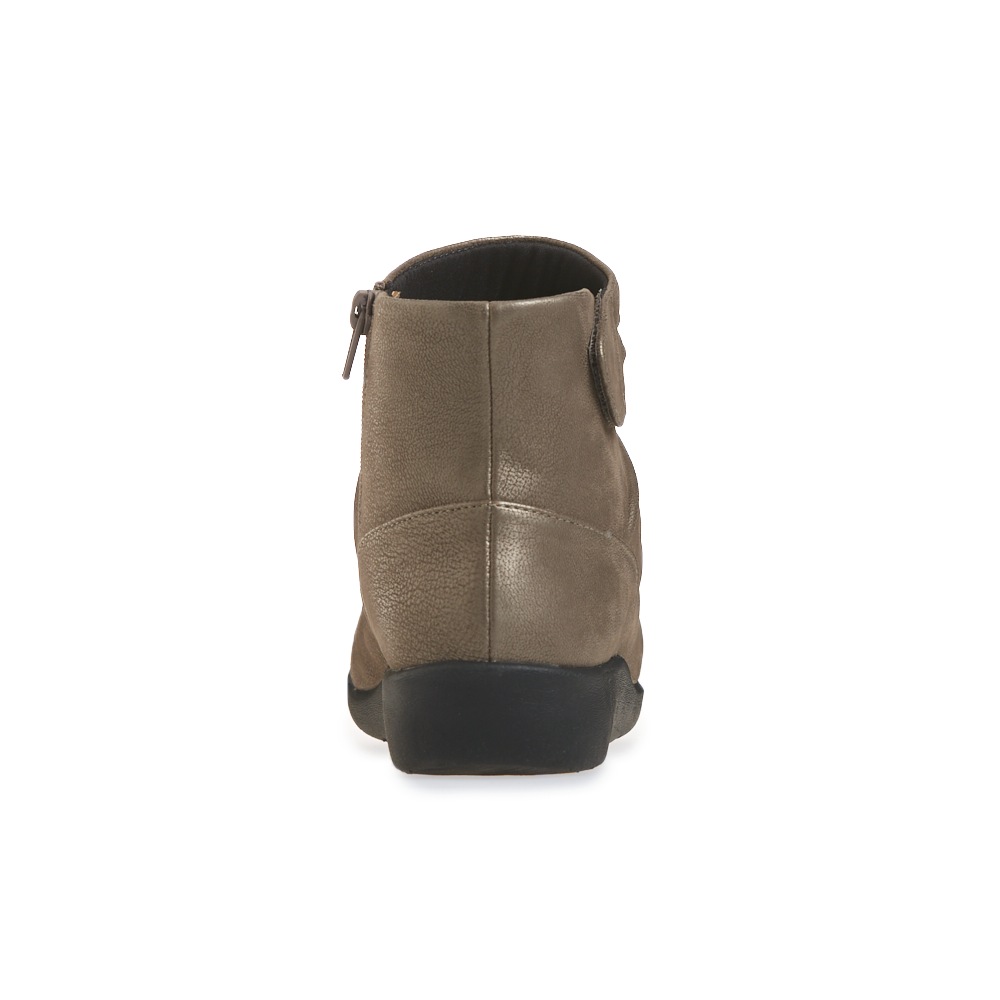 clarks sillian tana bootie