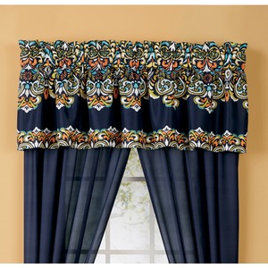 Clara Valance, , large