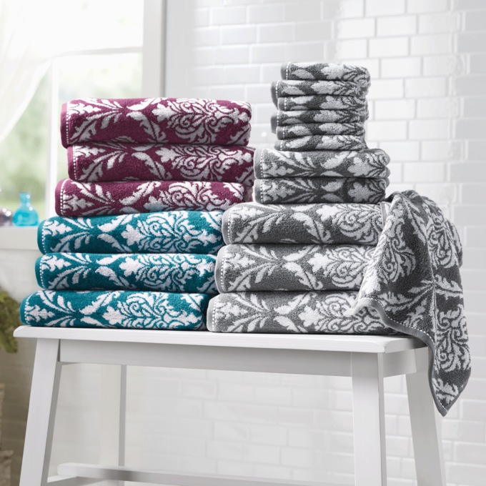 Fleur de sales lis bath towels