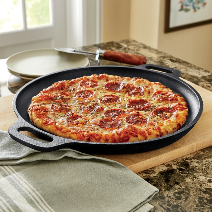 Pre-Seasoned Cast Iron Pizza Pan