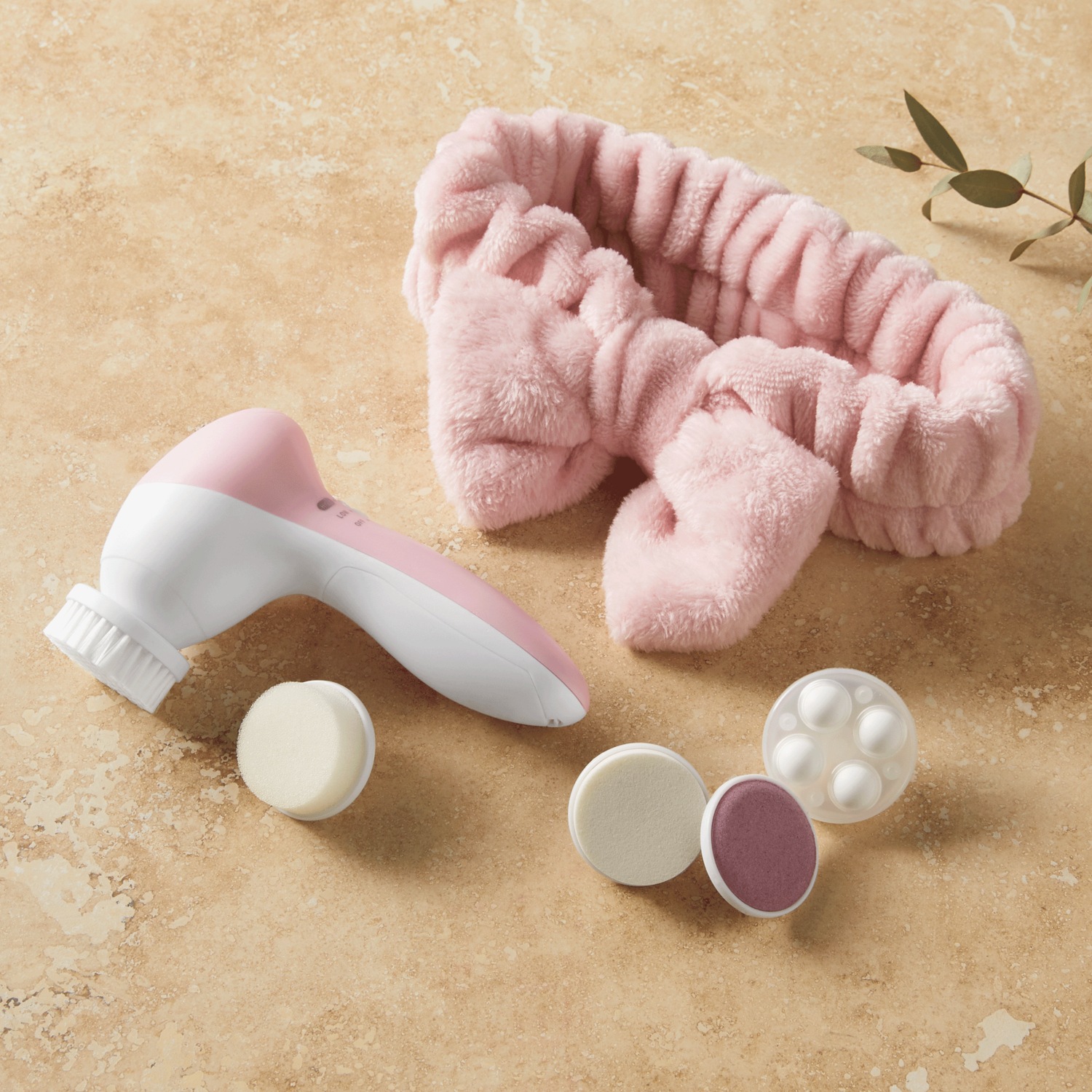 Vivitar 2Speed Deep Cleansing Facial Spa Set Montgomery Ward