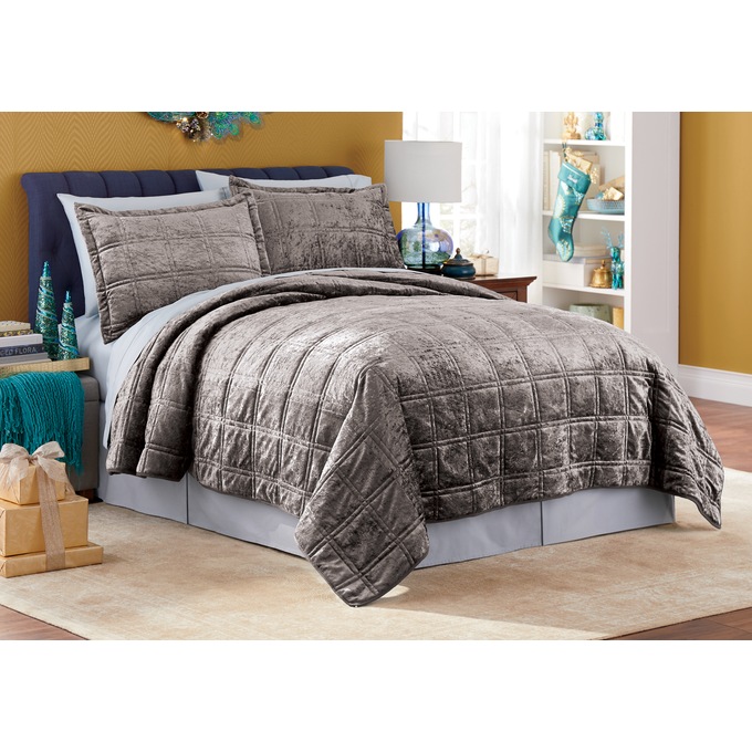 Crushed Velvet Quilt Montgomery Ward